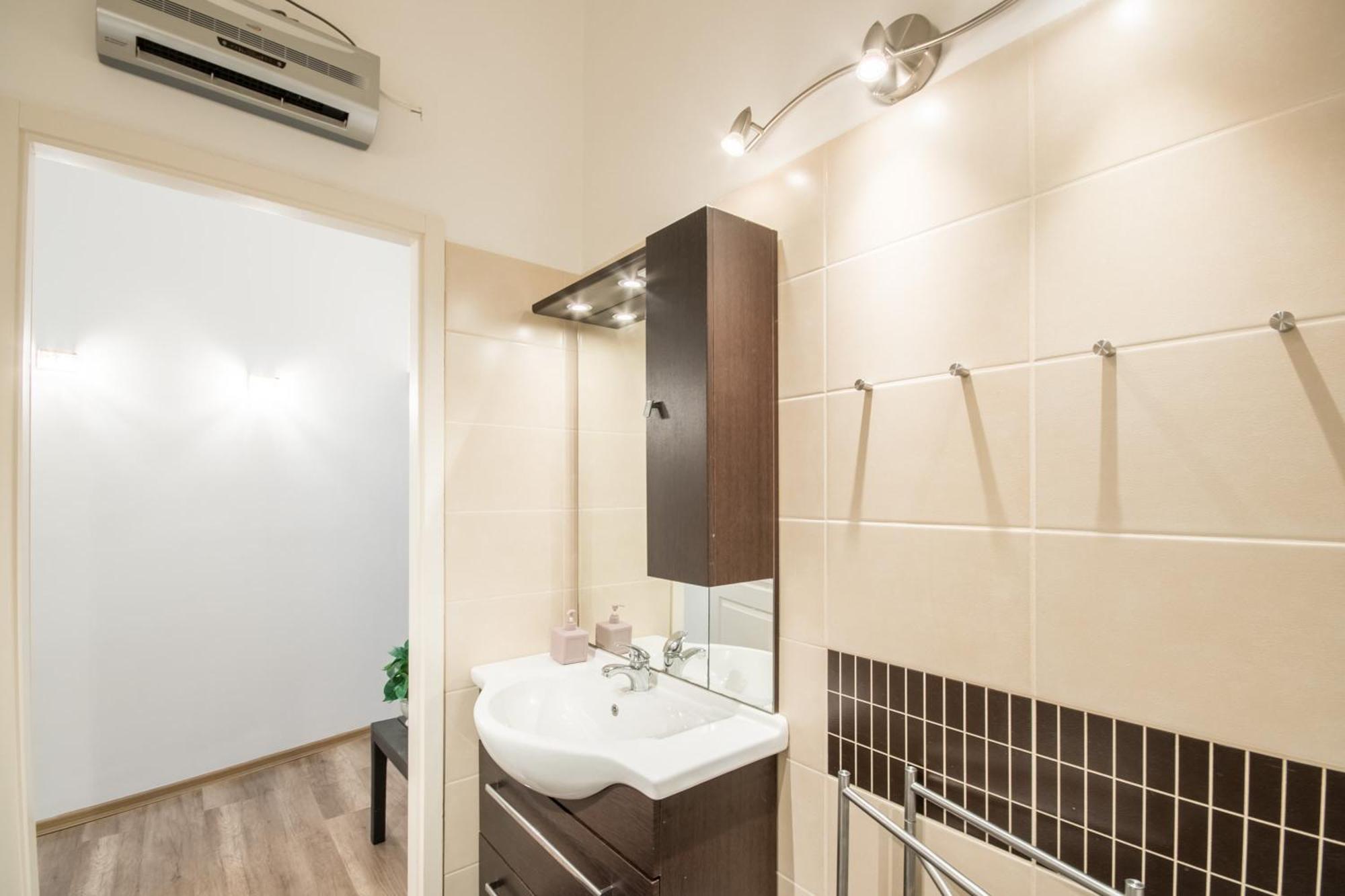 Ultra - Spacious - Noice Budapesta