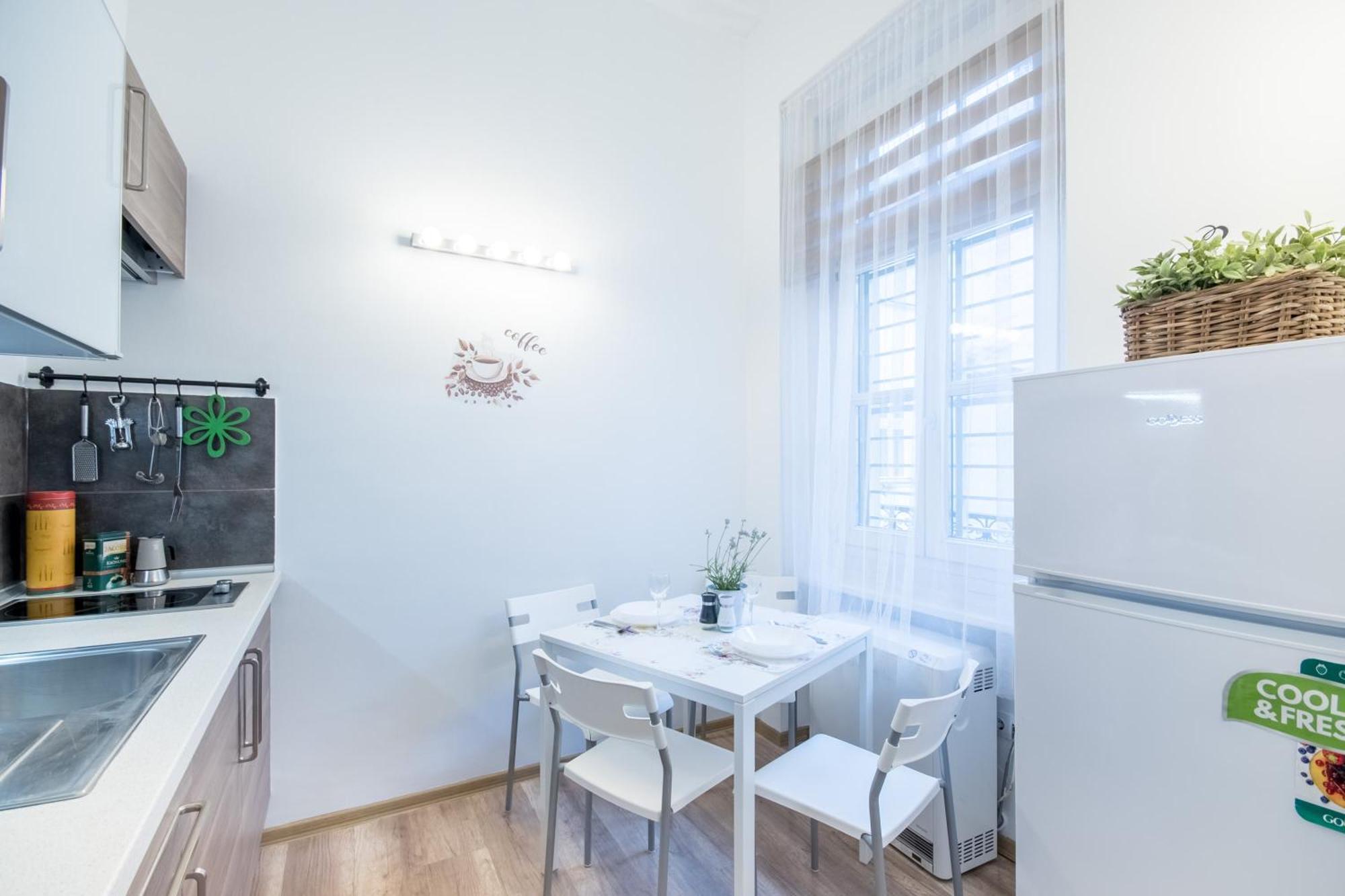 Apartament Ultra - Spacious - Noice Budapesta