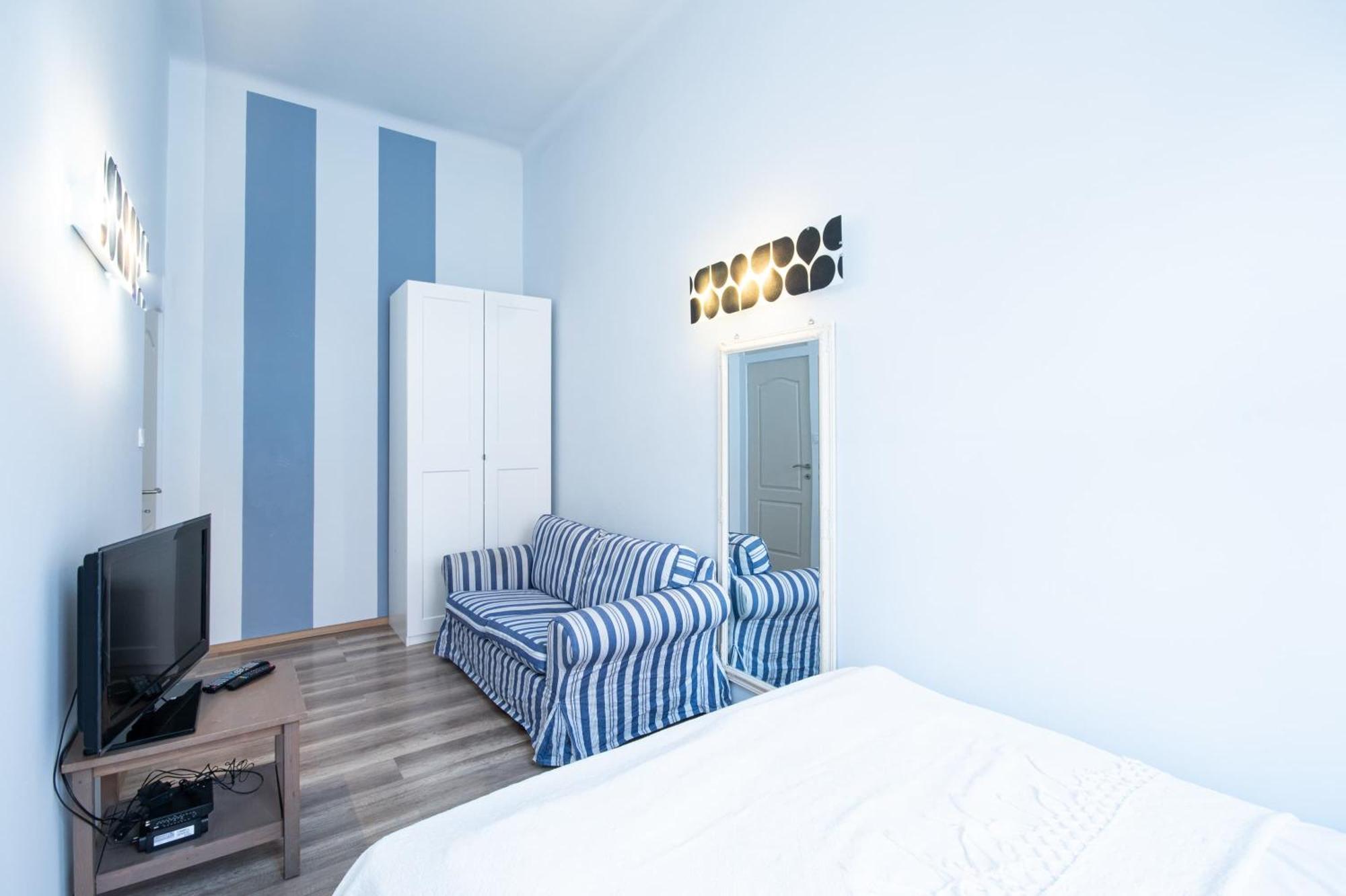 Ultra - Spacious - Noice Apartament